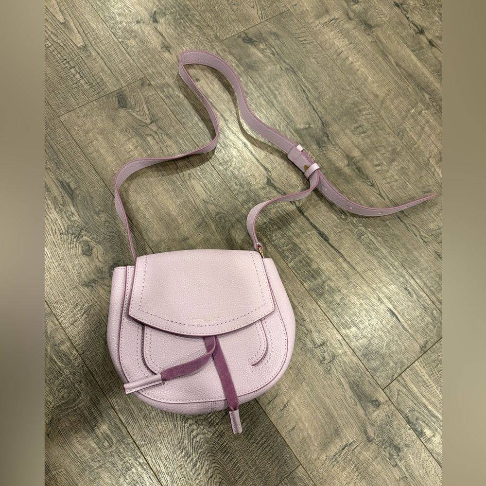THE MARC JACOBS Maverick MiniāLeather Shoulder Bag in Lilac/Lavendar - Picture 8 of 8